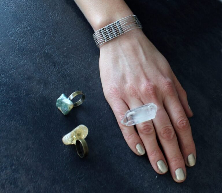 How to Make a Crystal DIY Ring in Under 5 Minutes (That Looks Expensive)